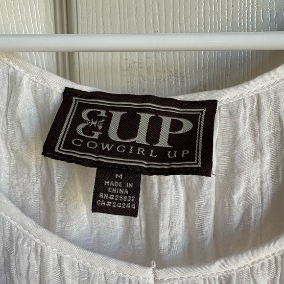 Cowgirl Up Ombre Lace Hem Blouse - Picture 4 of 9